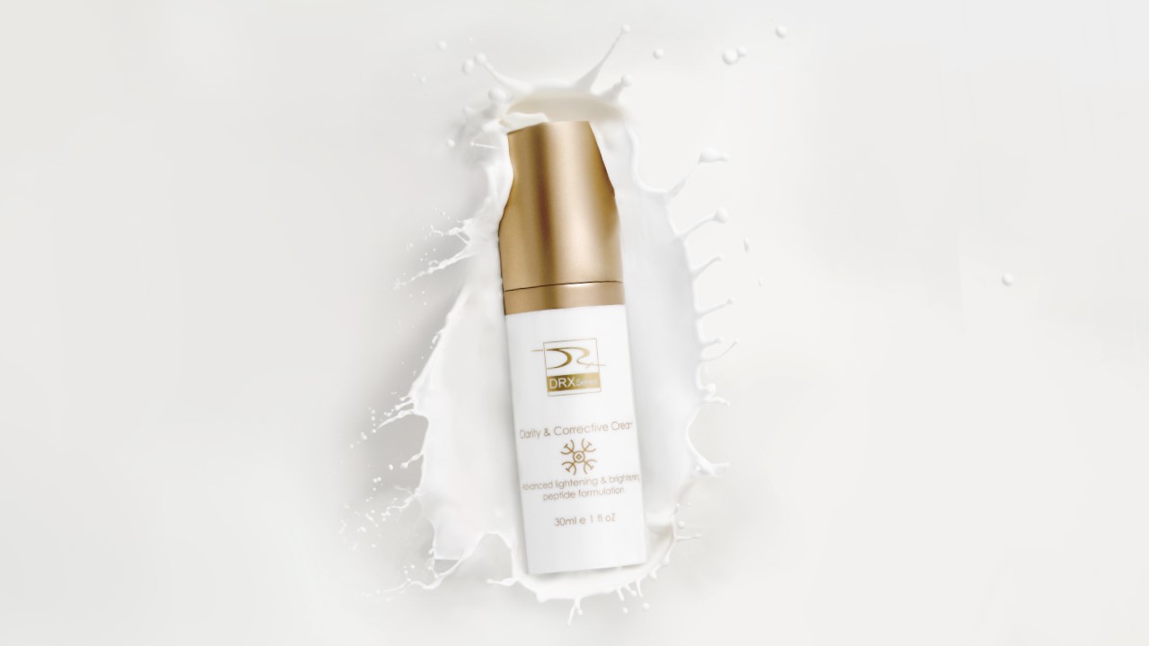 脖子美白？頸紋霜有用嗎？如何選擇適合的頸部保養成分？