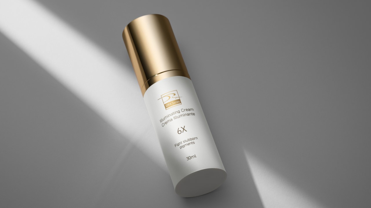 脖子美白？頸紋霜有用嗎？如何選擇適合的頸部保養成分？