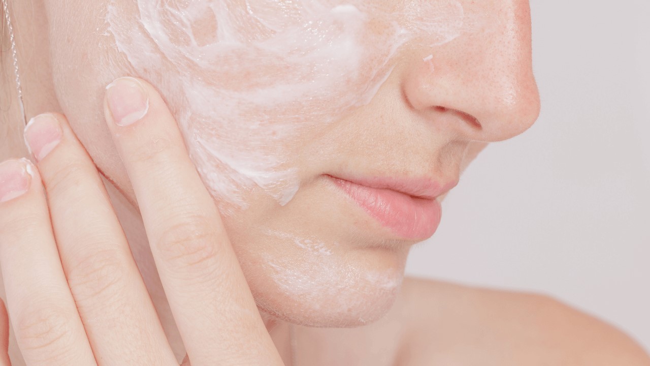 酒糟可以用B5嗎?酒糟A醛、酒糟水楊酸怎麼擦? 酒糟可以用B5嗎?酒糟A醛、酒糟水楊酸怎麼擦?